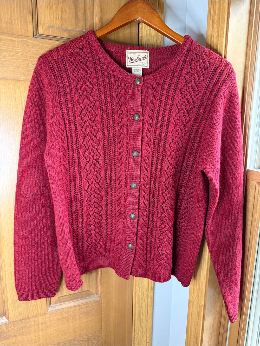 Vintage Woolrich 100% Wool Pointelle Knit Cardigan Sweater – Crimson Red Sz S